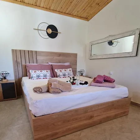 Lingo Garden House Néa Iráklia