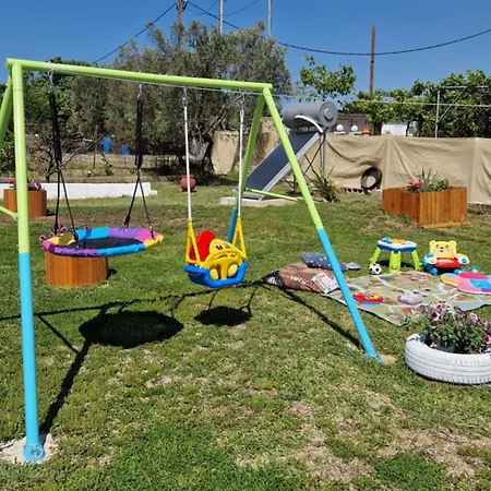 Lingo Garden House Prázdninový dům Nea Iraklia